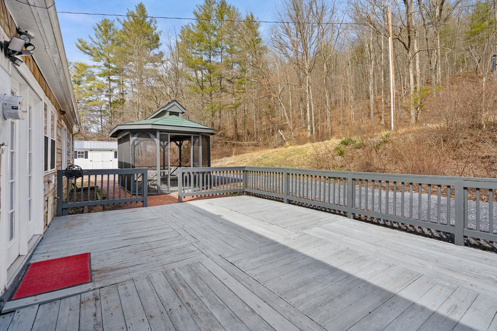 Image for Commercial Building/Restaurant & 3 BR/3 BA Stone Home w/550' +/- of road frontage on 2.8 +/- Acres in the Shenandoah Valley/Augusta County, VA--SELLING to the HIGHEST BIDDER!!