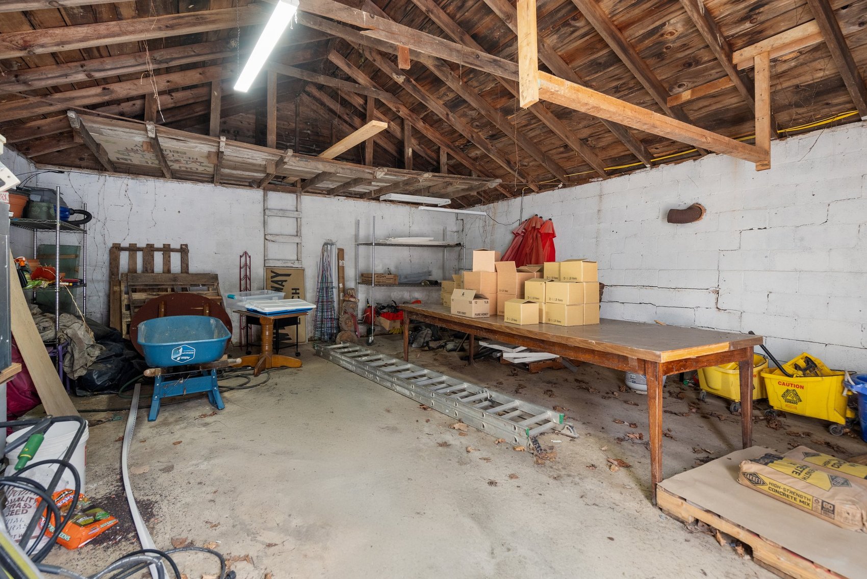 Image for Commercial Building/Restaurant & 3 BR/3 BA Stone Home w/550' +/- of road frontage on 2.8 +/- Acres in the Shenandoah Valley/Augusta County, VA--SELLING to the HIGHEST BIDDER!!