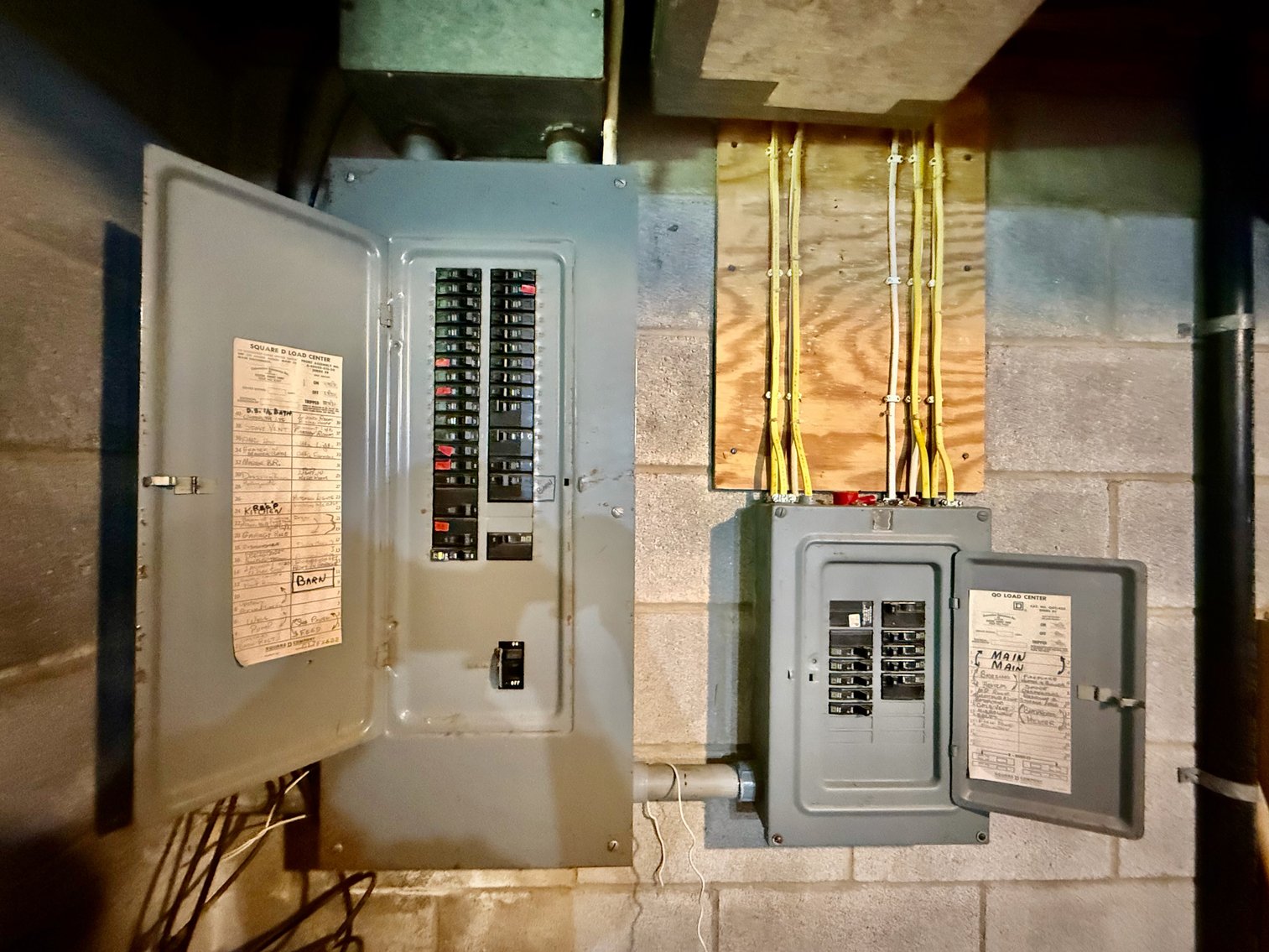 Image for 3 BR/3.5 BA Home w/Barn, Shop Building & Large Pond on 17.88 +/- Acres in Madison County, VA--SELLING to the HIGHEST BIDDER!!