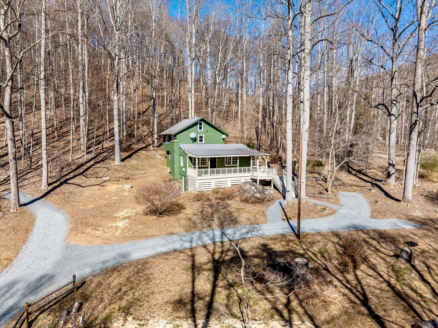 Image for Recently Renovated 3 BR/2 BA Home on 3 +/- Acres in Close Proximity to Shenandoah National Park, Old Rag Mountain, Graves Mountain Lodge & More!!  ONLINE ONLY BIDDING!!