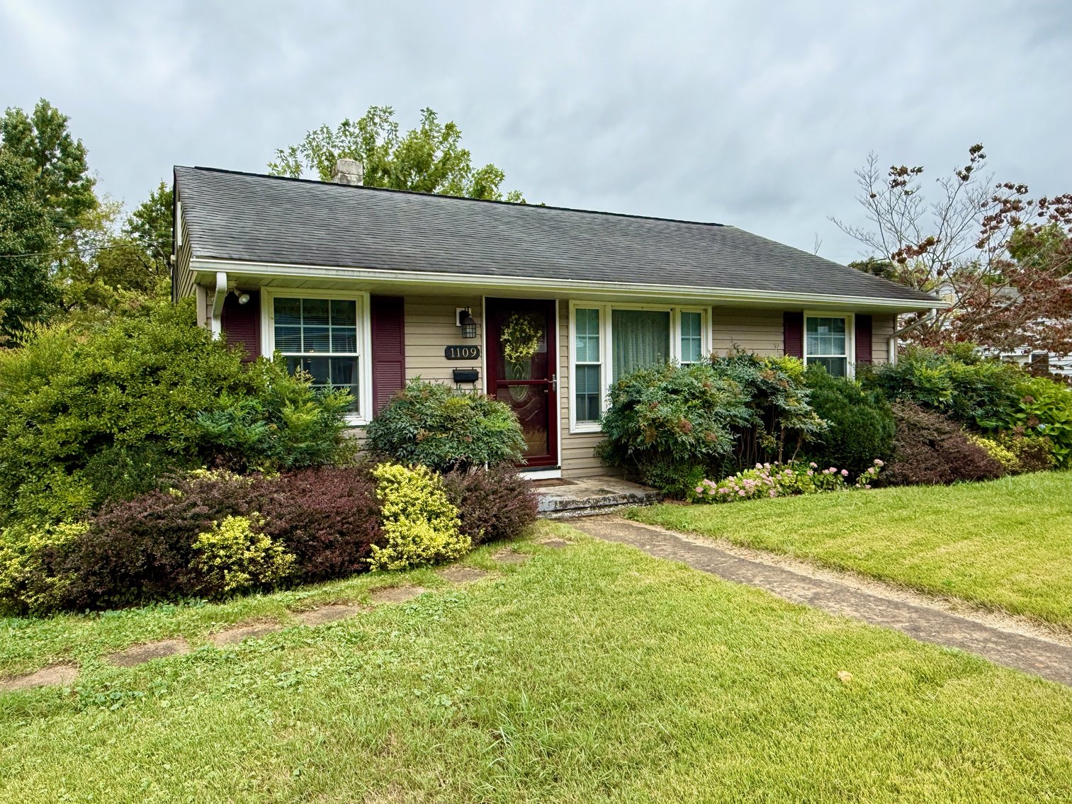 Image for 3 BR/1 BA Home w/Fenced Yard Near Downtown Culpeper, VA--SELLING to the HIGHEST BIDDER via ONLINE ONLY BIDDING!!