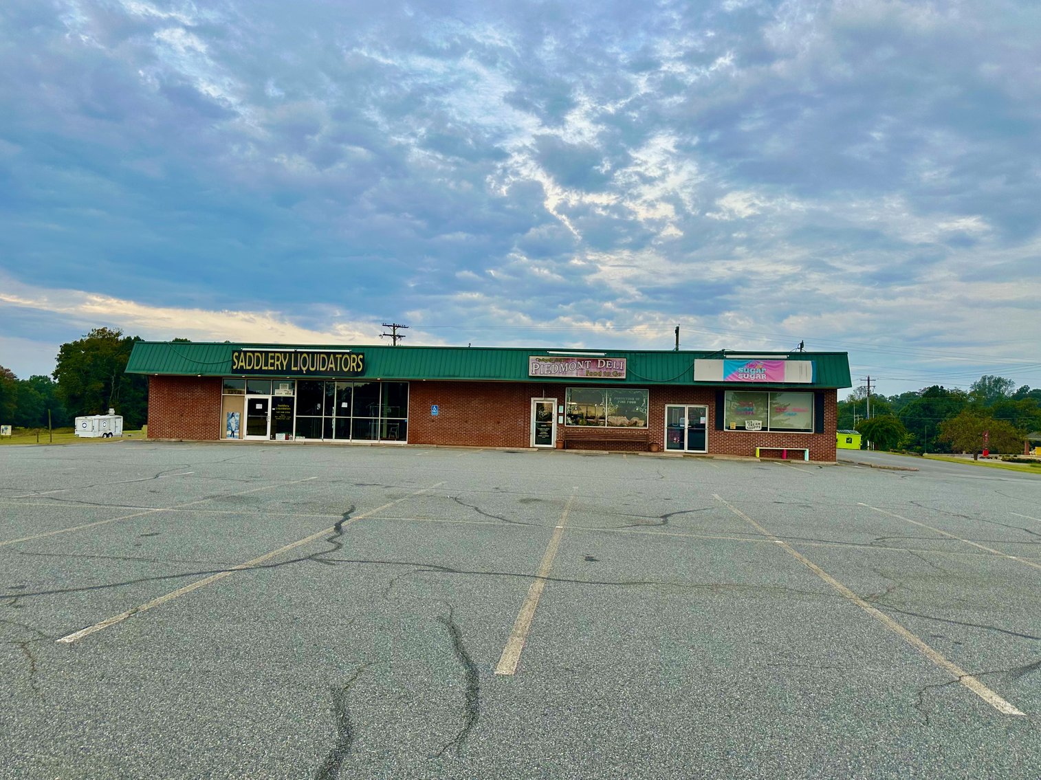 Image for Income Producing Commercial Building on 2.9 +/- Acres Fronting Rt. 29 in Madison County, VA--ONLINE ONLY BIDDING!!