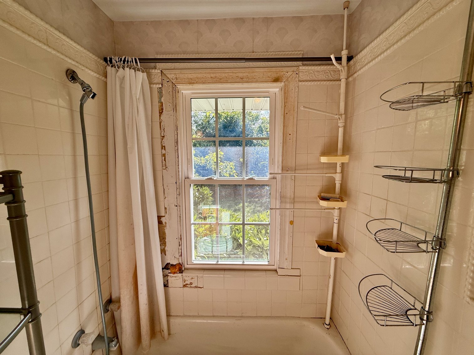 Image for 3 BR/1 BA Home w/Fenced Yard Near Downtown Culpeper, VA--SELLING to the HIGHEST BIDDER via ONLINE ONLY BIDDING!!