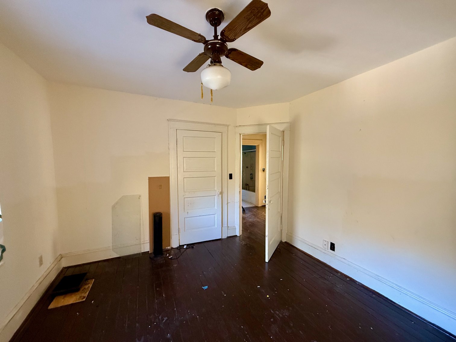 Image for 5 BR/2 BA Home on 1 +/- Acre Lot in The Town of Gordonsville, VA--ONLINE ONLY BIDDING!!