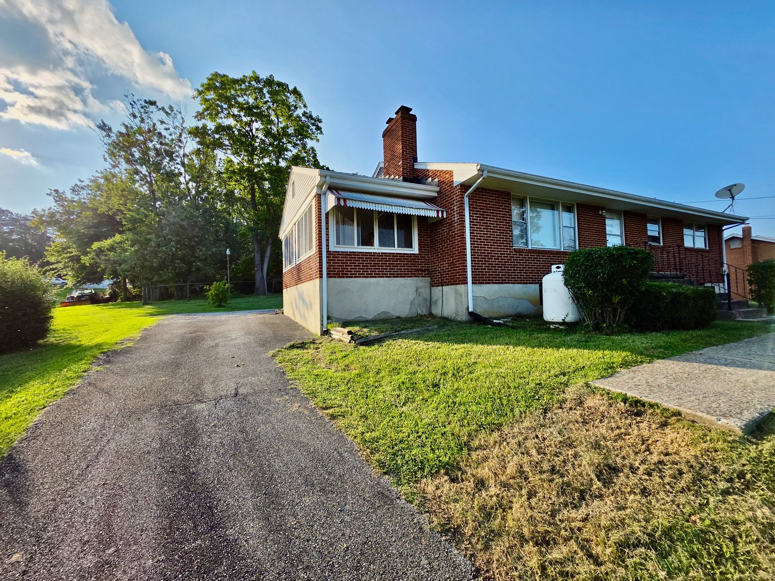 Image for 2 BR/2 BA Brick Home w/Full Basement on 1 +/- Acre Lot in the Cloverdale Area of Roanoke, VA--ONLINE ONLY BIDDING!!