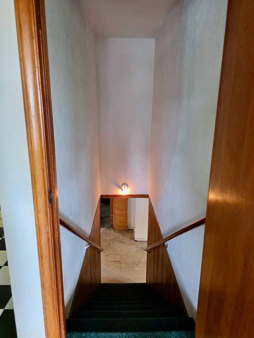 Image for 2 BR/2 BA Brick Home w/Full Basement on 1 +/- Acre Lot in the Cloverdale Area of Roanoke, VA--ONLINE ONLY BIDDING!!