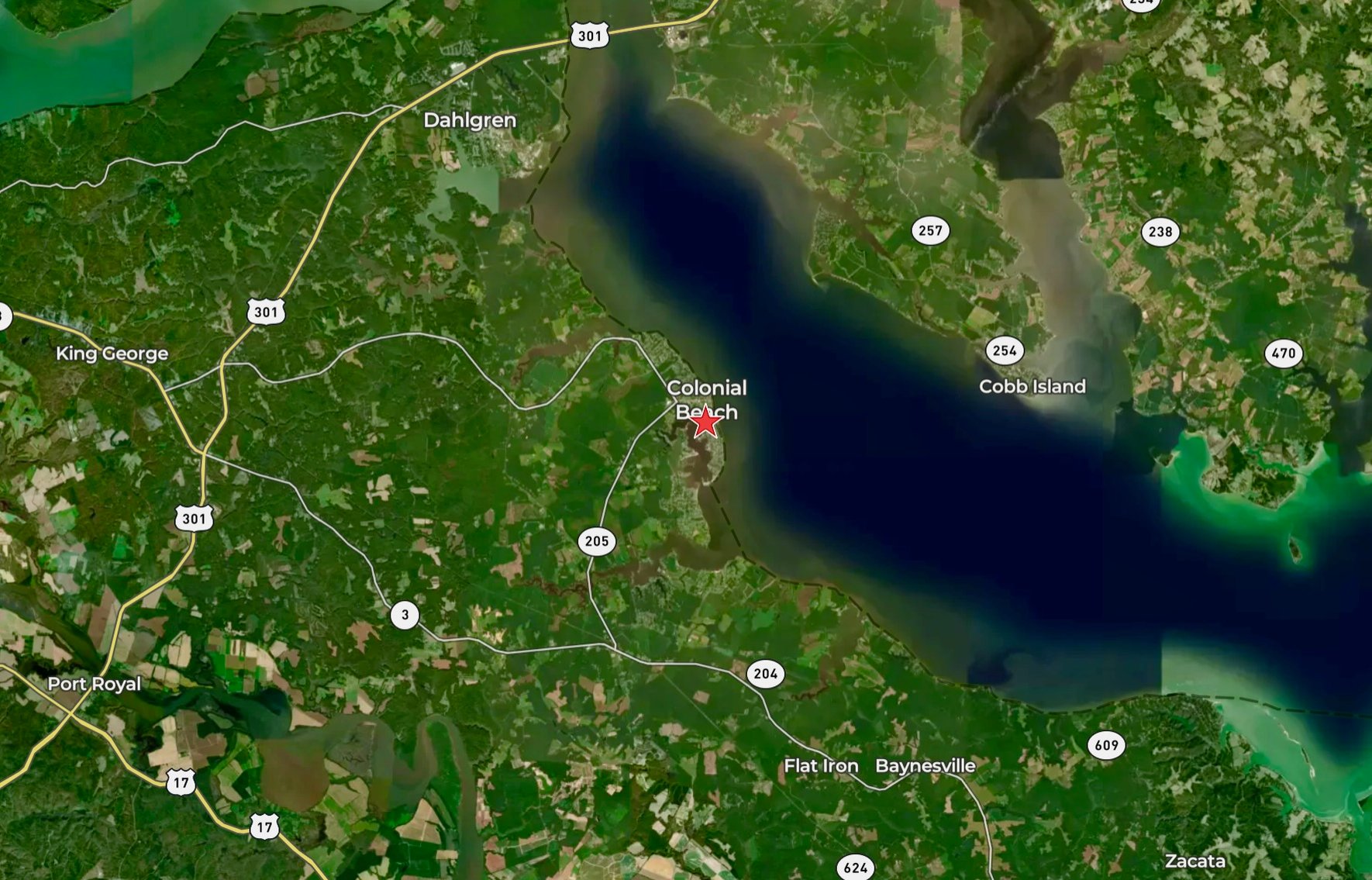 Image for 4 BR/2 BA Home Nestled Between Monroe Bay & The Potomac River in Downtown Colonial Beach, VA--SELLING to the HIGHEST BIDDER via ONLINE ONLY BIDDING!!