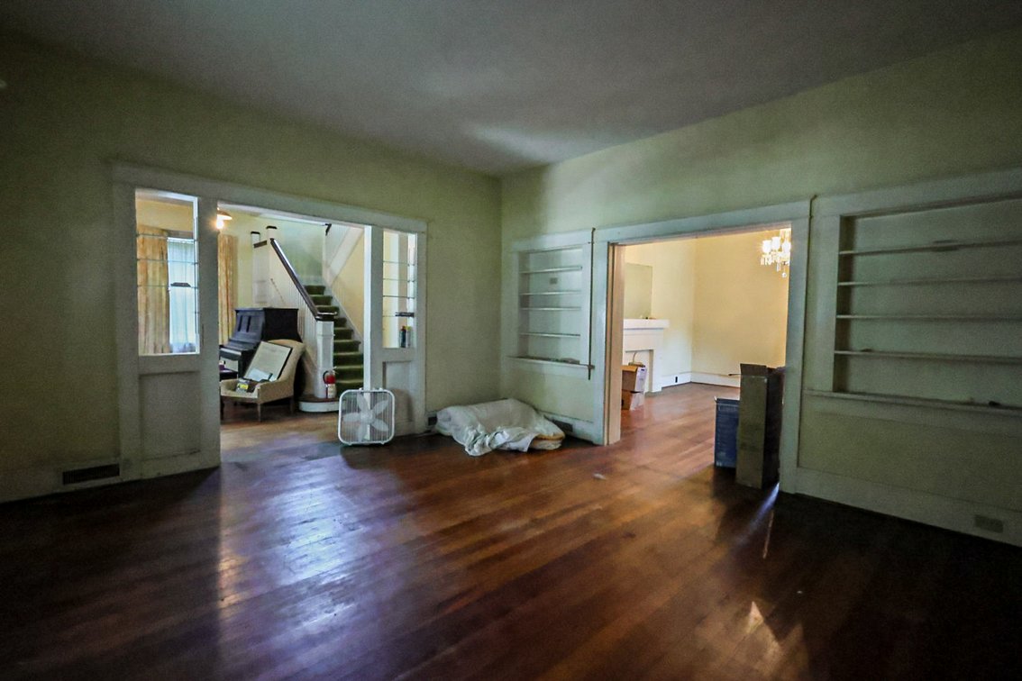 Image for 4 BR/2 BA Home on 1.45 +/- Acres in the Town of Crewe, VA (Nottoway County)--SELLING to the HIGHEST BIDDER via ONLINE ONLY BIDDING!!