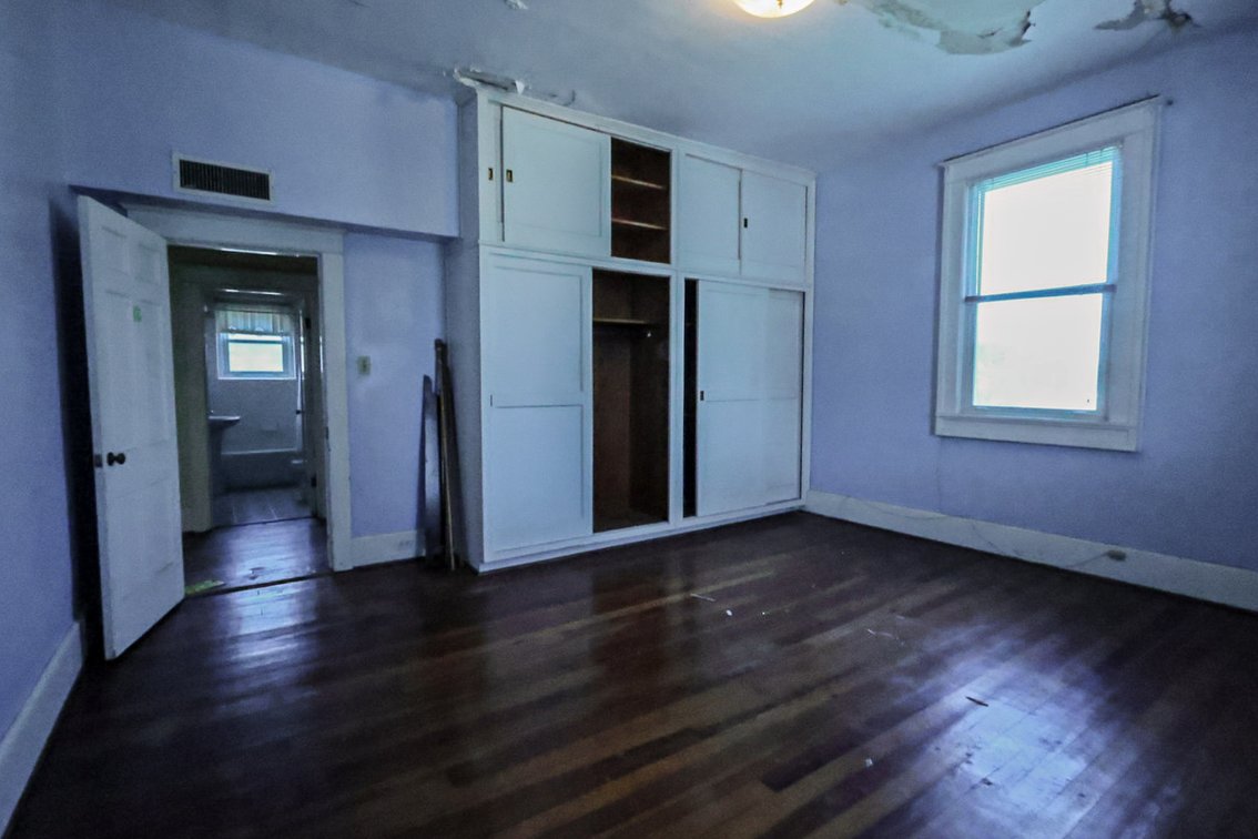 Image for 4 BR/2 BA Home on 1.45 +/- Acres in the Town of Crewe, VA (Nottoway County)--SELLING to the HIGHEST BIDDER via ONLINE ONLY BIDDING!!