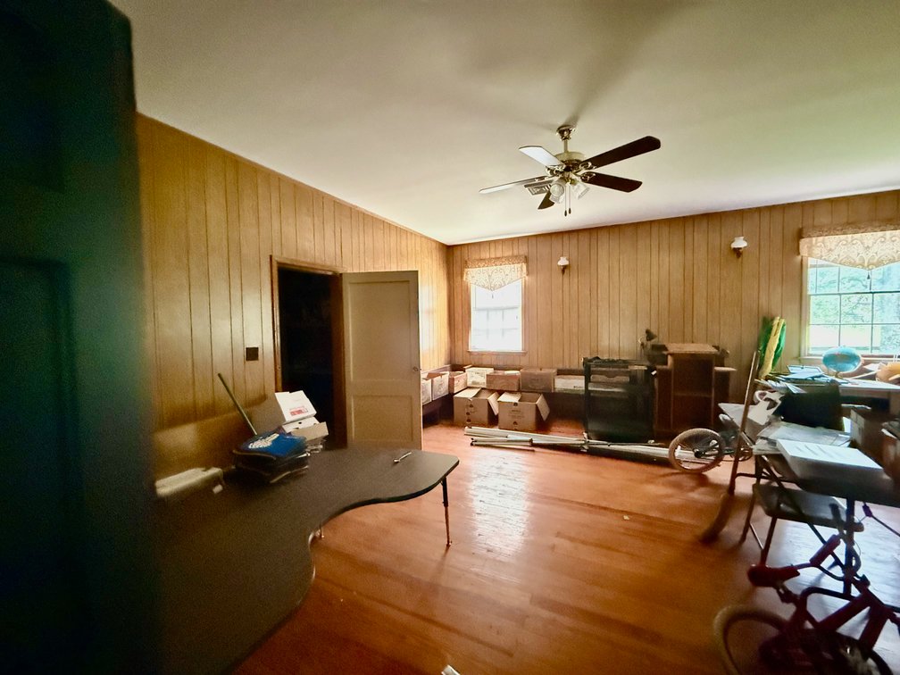 Image for 3,500 +/- sf. Multi-Purpose Building w/Covered Pavilion on 1 +/- Acre in Madison County, VA--SELLING to the HIGHEST BIDDER via ONLINE ONLY BIDDING!!
