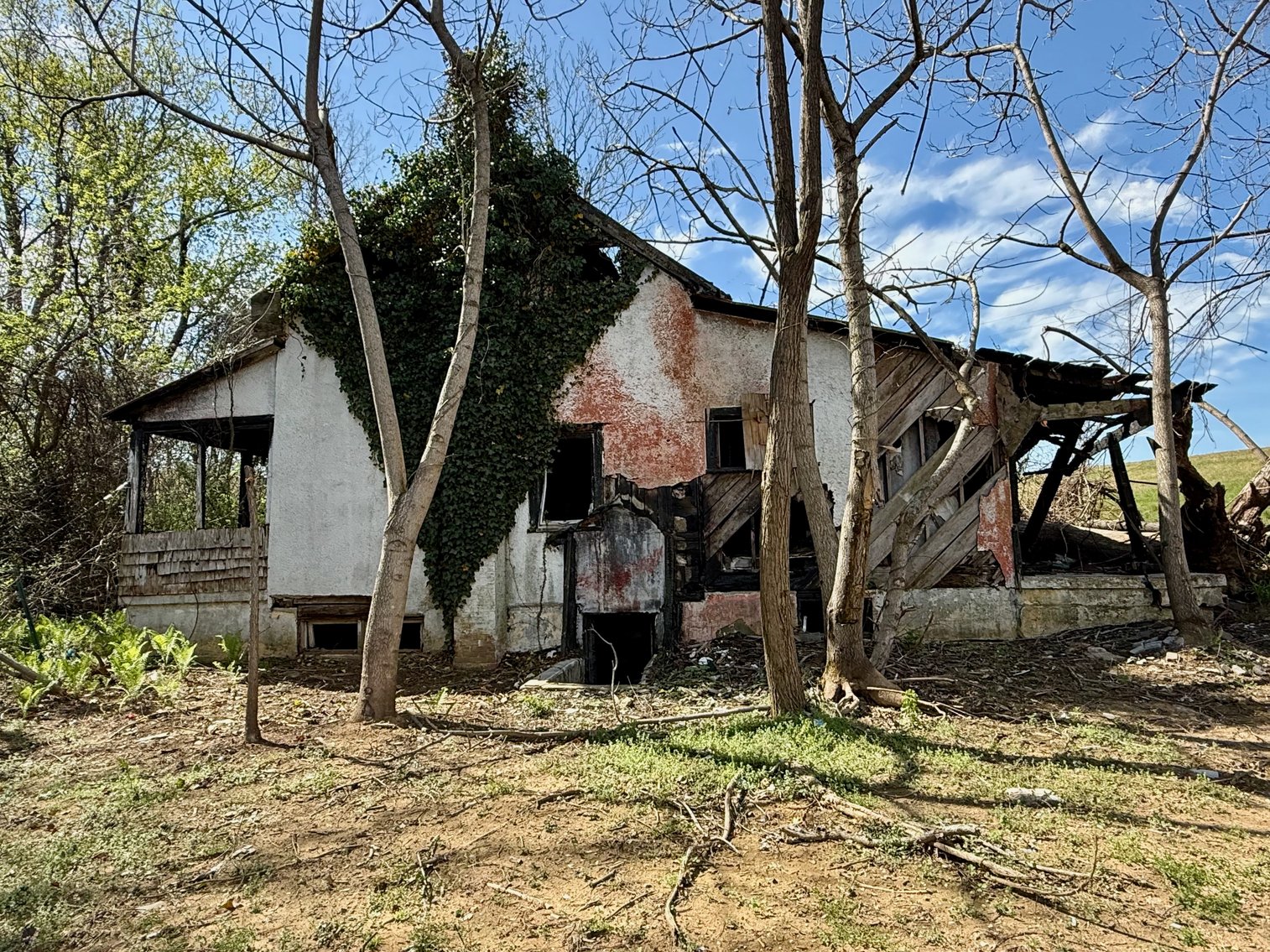 Image for 2.1 +/- Acre Wooded Corner Building Lot in Loudoun County, VA