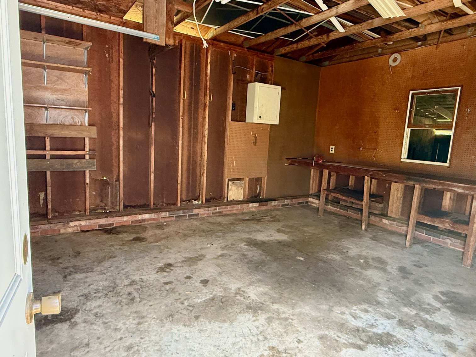 Image for 4 BR/6 BA Home w/Horse Barn, Fencing, Detached Work Shop, Garage & Storage Buildings on 30.8 +/- Acres in Halifax County, VA--SELLING to the HIGHEST BIDDER!!