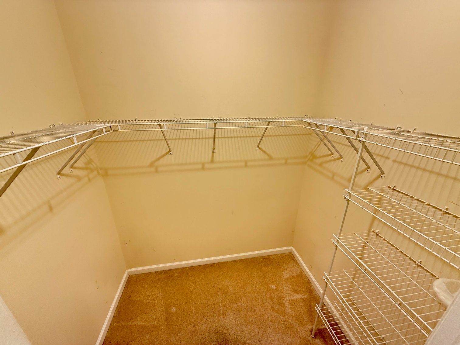 Image for 3 BR/2.5 BA End-Unit Villa in the 55+ Active Adult Community of Heritage Highlands--Loudoun County, VA