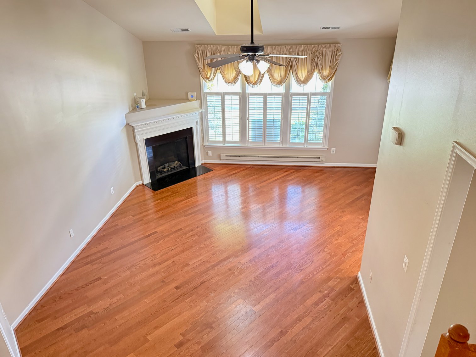 Image for 3 BR/2.5 BA End-Unit Villa in the 55+ Active Adult Community of Heritage Highlands--Loudoun County, VA