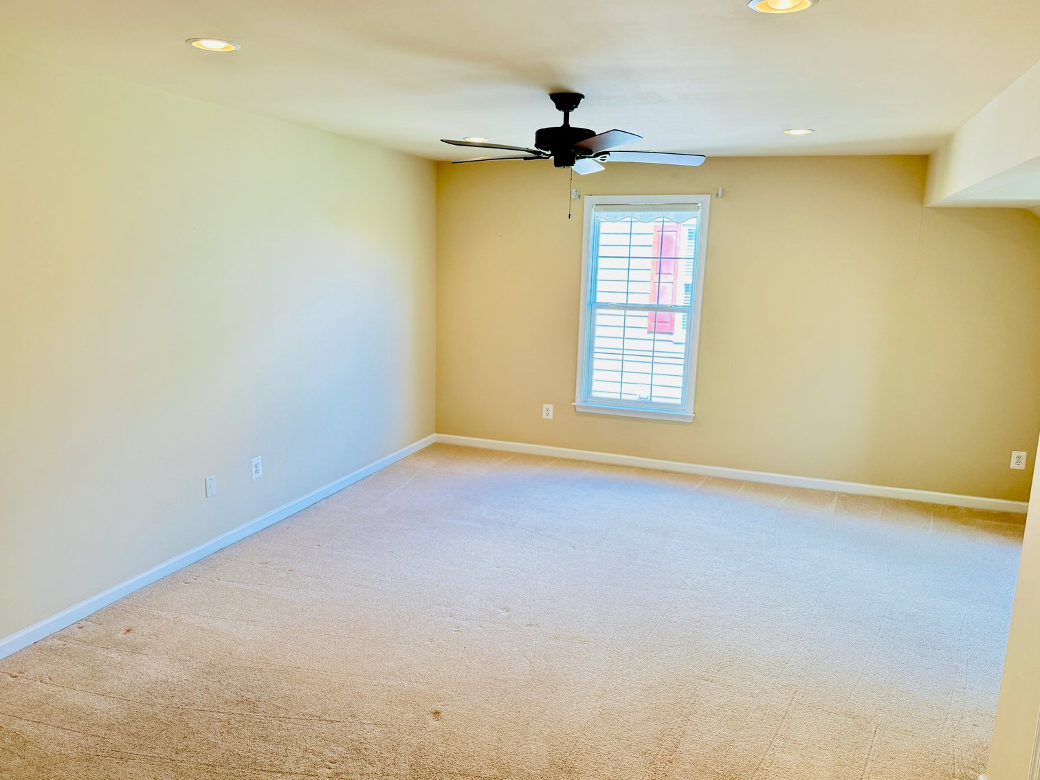 Image for 3 BR/2.5 BA End-Unit Villa in the 55+ Active Adult Community of Heritage Highlands--Loudoun County, VA