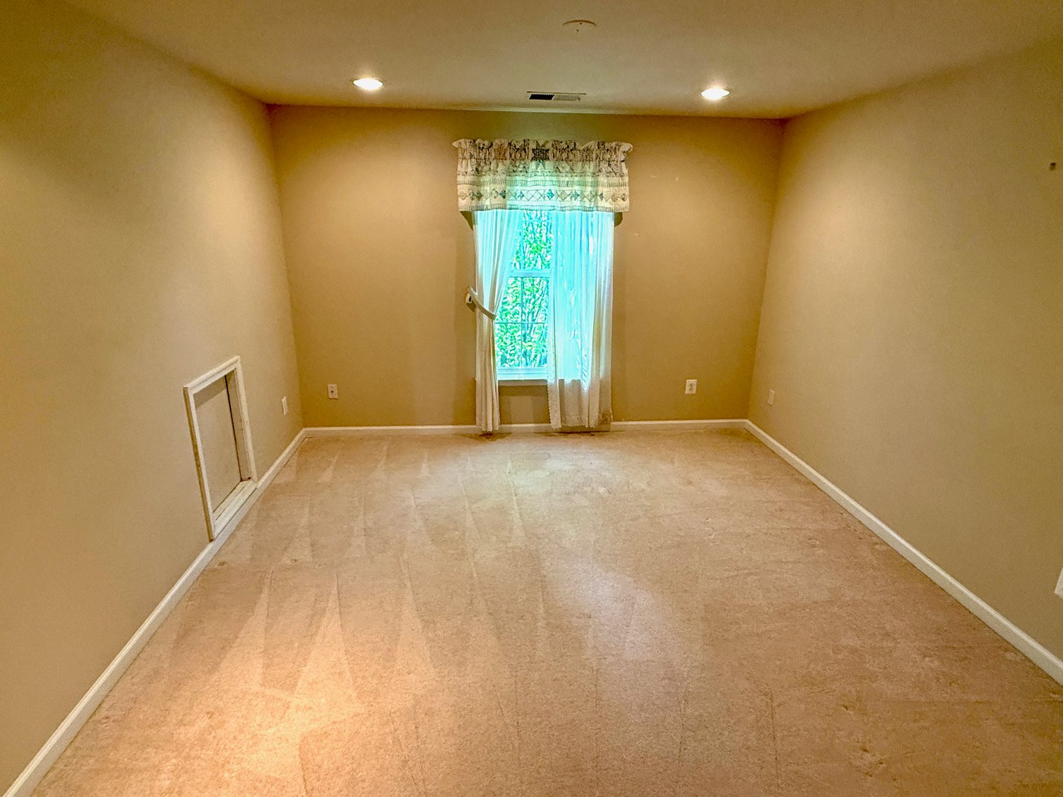 Image for 3 BR/2.5 BA End-Unit Villa in the 55+ Active Adult Community of Heritage Highlands--Loudoun County, VA