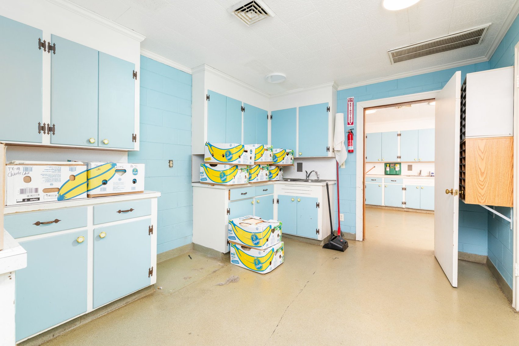 Image for 4,125 +/ sf. Commercial Building w/240' +/- of Road Frontage on 1.25 +/- Acres in Lunenburg County, VA--ONLINE ONLY BIDDING!!