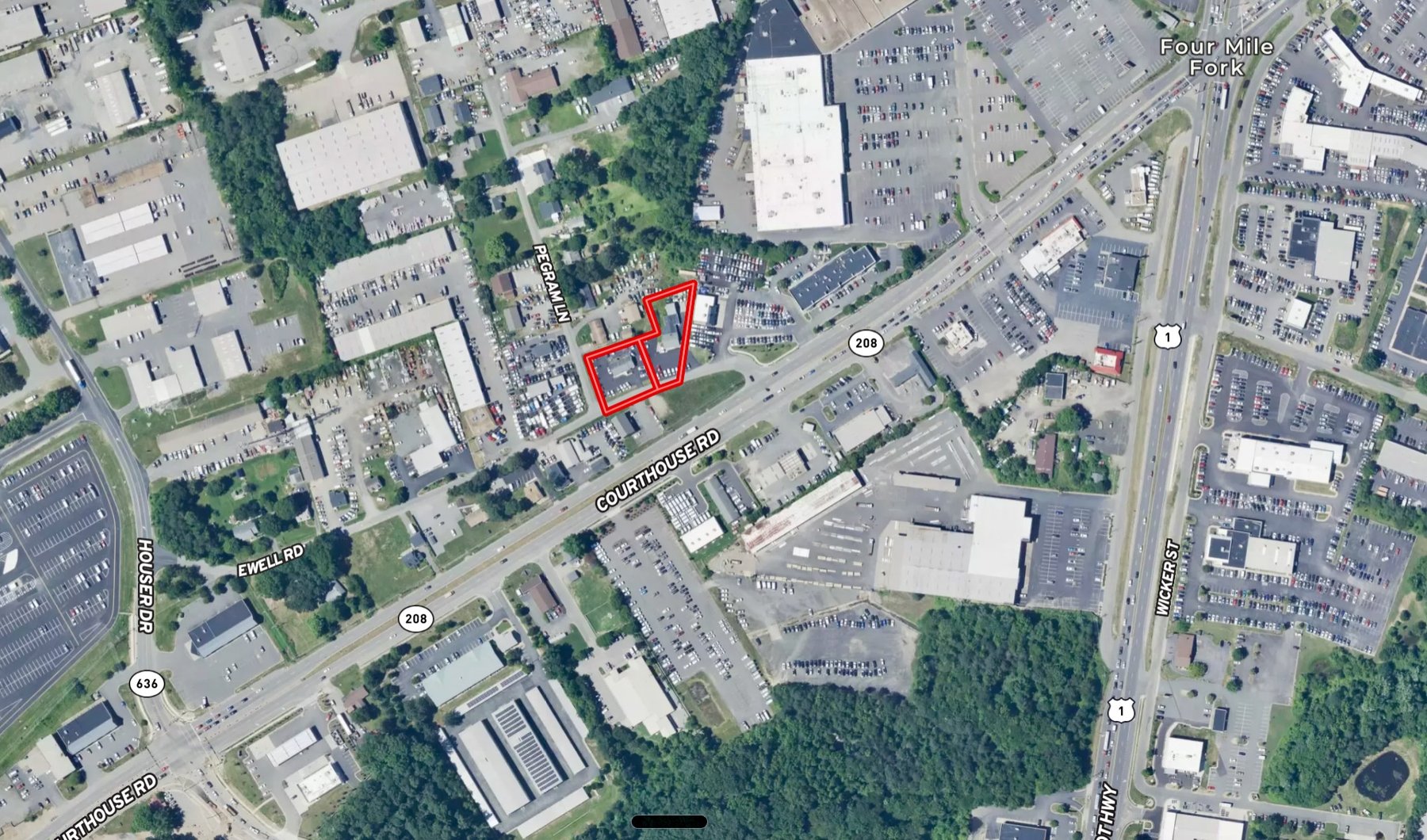 Image for Income Producing Commercial Building w/Office, Apartment & 2 Bay Garage/Shop on .46 +/- Acres w/Rts. 1 & 208 Visibility--ONLINE ONLY BIDDING!!