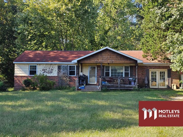 Image for Public Trustee Sale | 3 BR/1.5 BA Single Family Home | 1,440± SF | Excellent Investment Opportunity | 677 Mundy Point Road | Callao, VA