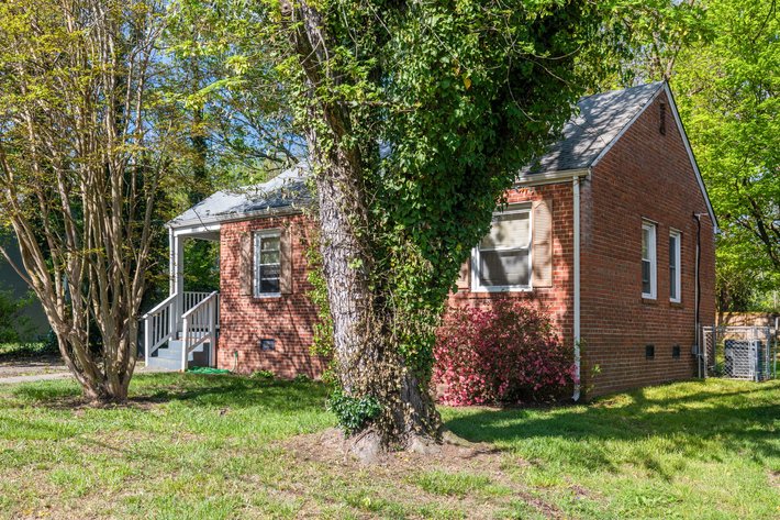 Image for SOLD! Public Auction | Online & Onsite | 2 BR/1 BA Brick Rancher | 725± SF | Lucrative Investment Opportunity | McGuire Village Subdivision | 1718 Gross Avenue | Richmond, VA