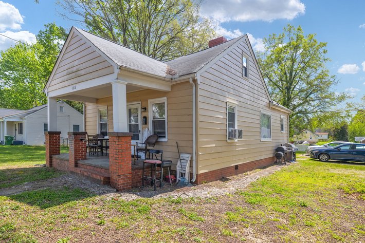Image for SOLD! Public Auction | Online & Onsite | 2 BR/1 BA Rancher w/ Front Porch | 912± SF | Revenue Generating | Bellemeade Neighborhood | 1812 Harwood Street | Richmond, VA