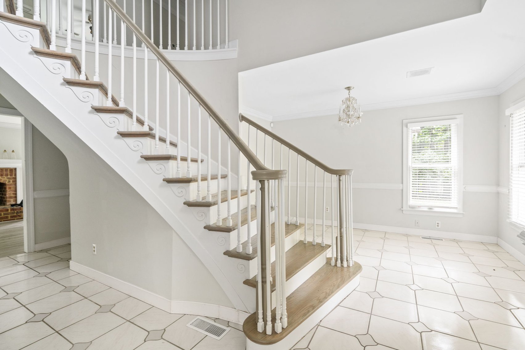 Image for UNDER CONTRACT | 5,003± SF Cape Cod-Style Home | Milhaven Acres Subdivision | 4670 E. Williamsburg Road | Sandston, VA