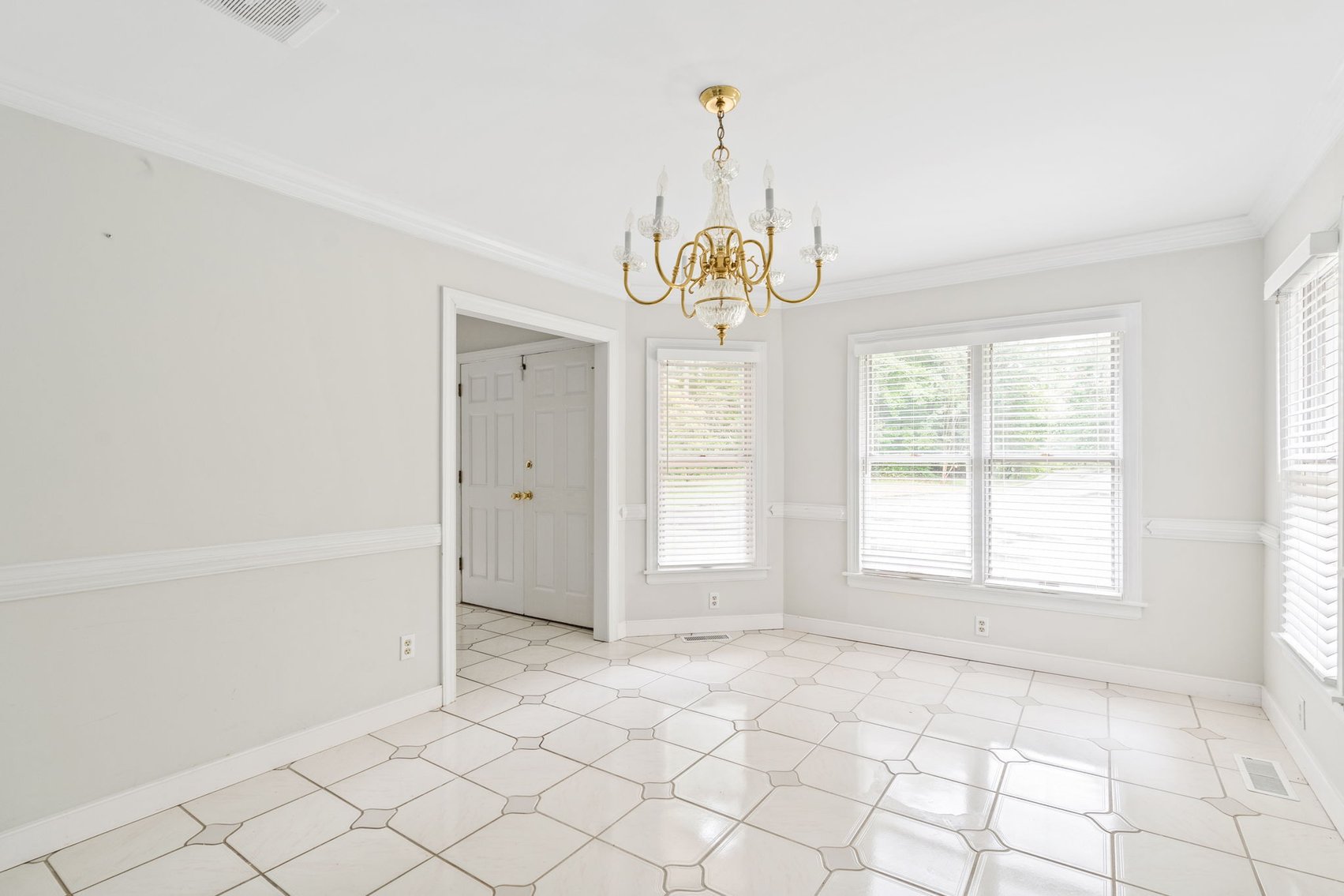 Image for UNDER CONTRACT | 5,003± SF Cape Cod-Style Home | Milhaven Acres Subdivision | 4670 E. Williamsburg Road | Sandston, VA