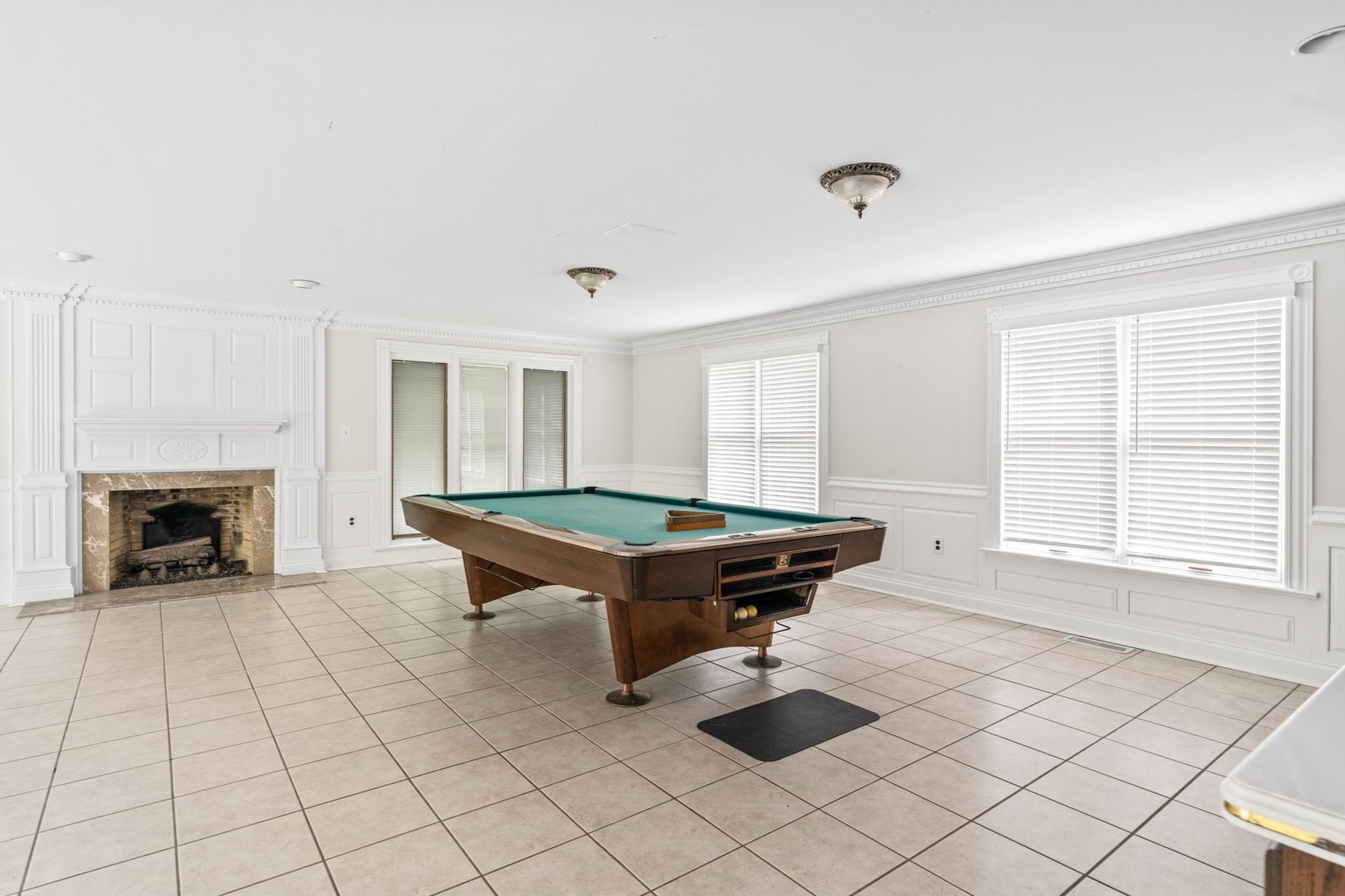 Image for UNDER CONTRACT | 5,003± SF Cape Cod-Style Home | Milhaven Acres Subdivision | 4670 E. Williamsburg Road | Sandston, VA