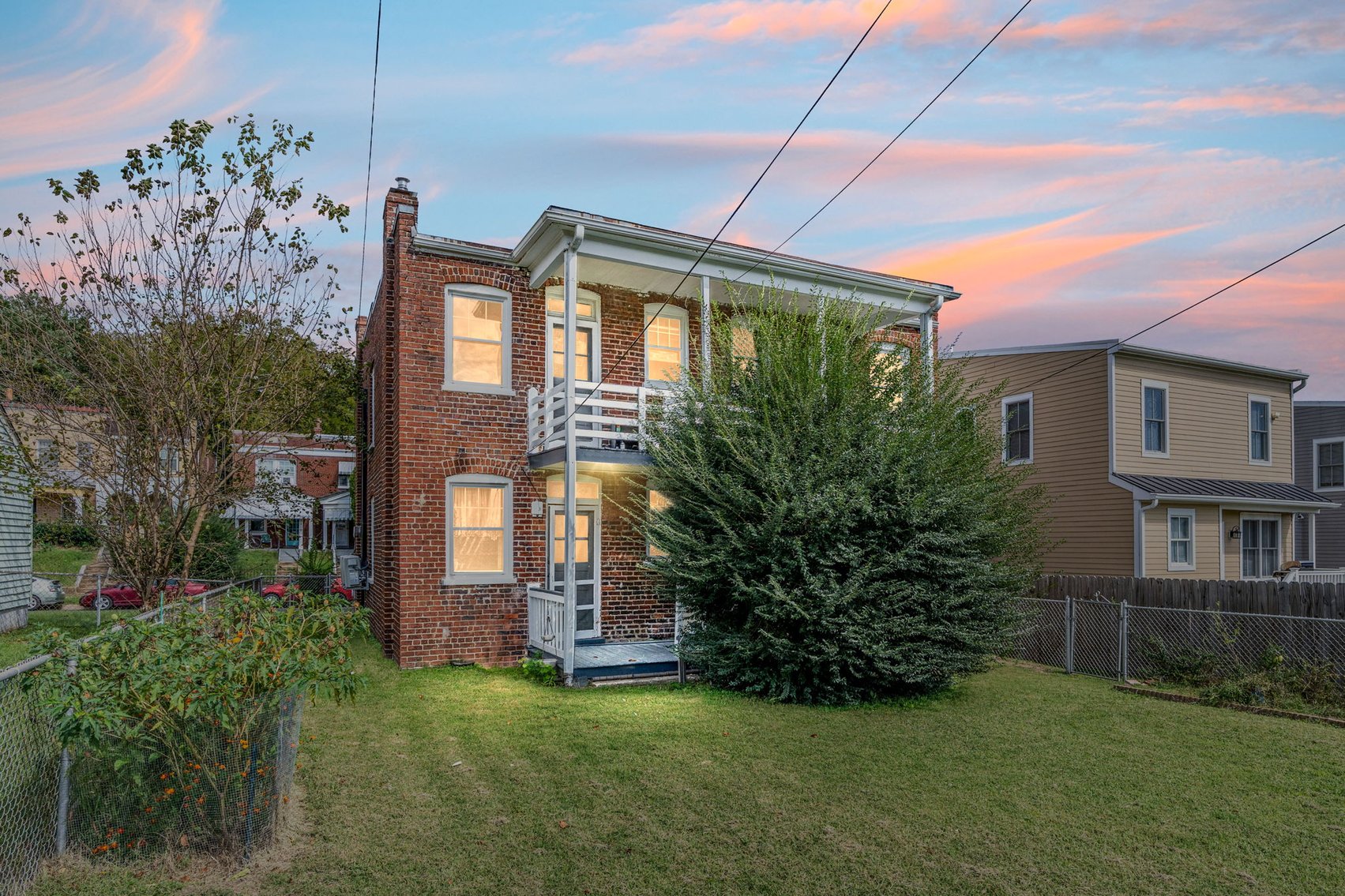 Image for SOLD! | Quadplex within Walking Distance to VCU | Renovated | 2,496 SF | 1209 Wallace Street | Richmond, VA | 23220