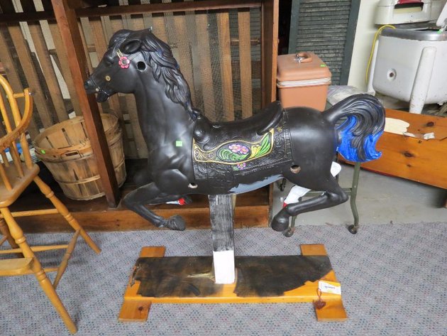 Image for Staunton Antiques Center Renovation Auction