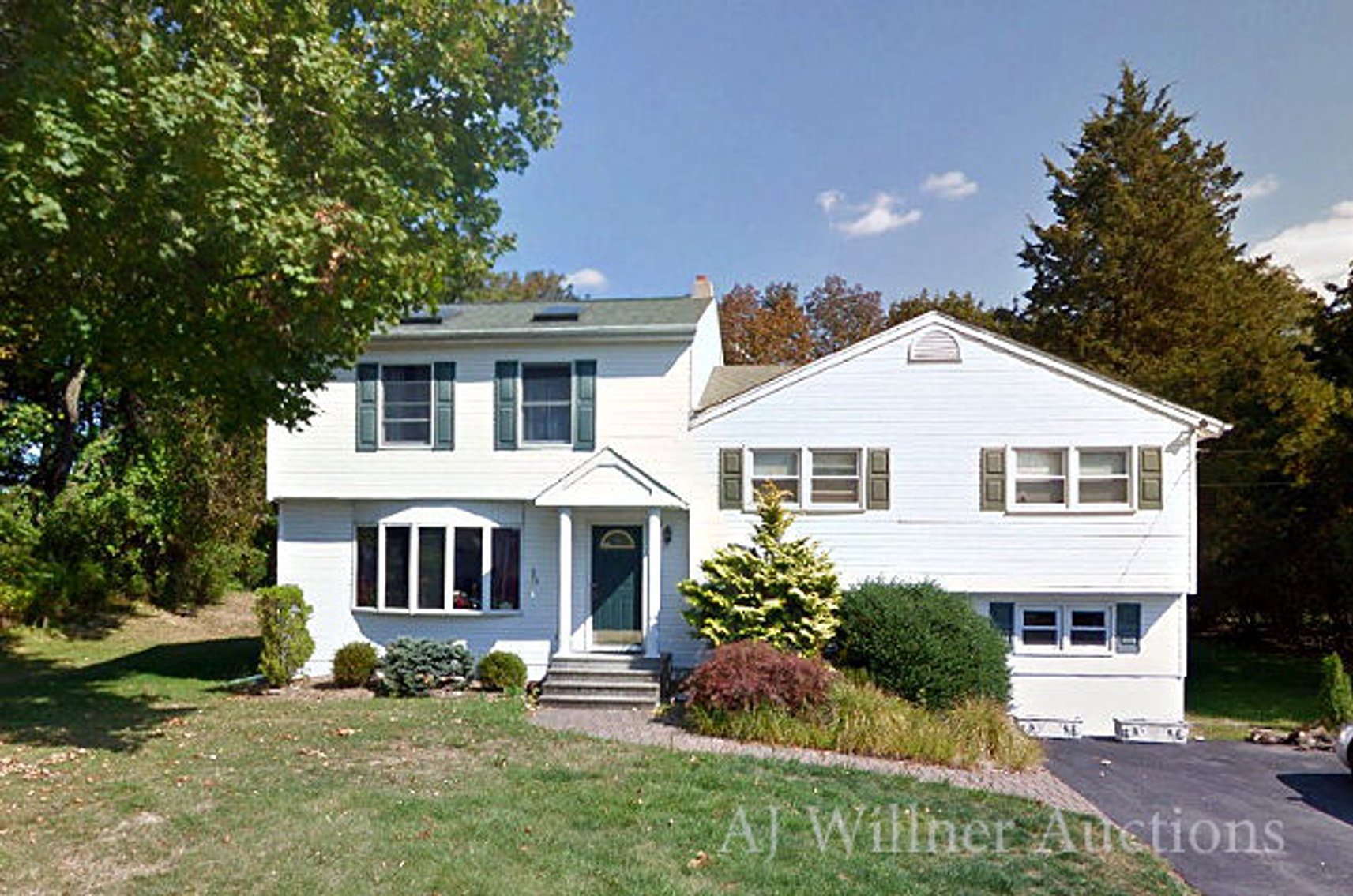Image for Pompton Plains, NJ - 4 Bedroom Home