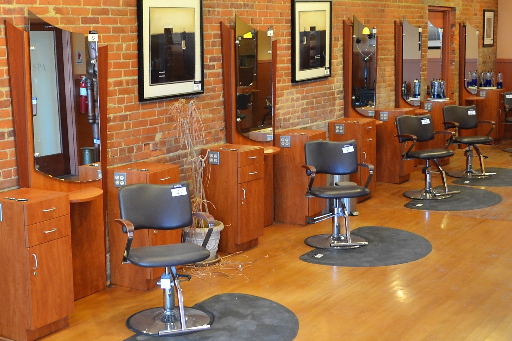 Image for High End Salon & Spa Equipment