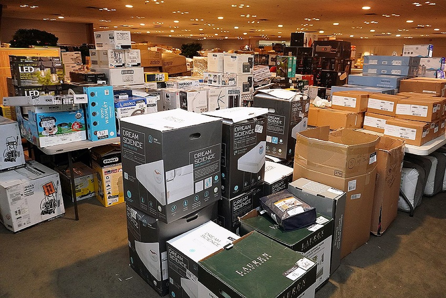 Image for General Merchandise, Store Returns & Close-Out Inventory
