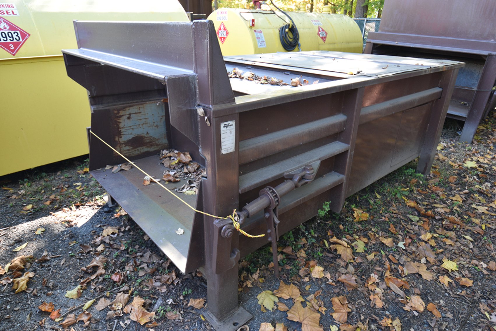 Image for Mack Roll Off Trucks & Compaction Units