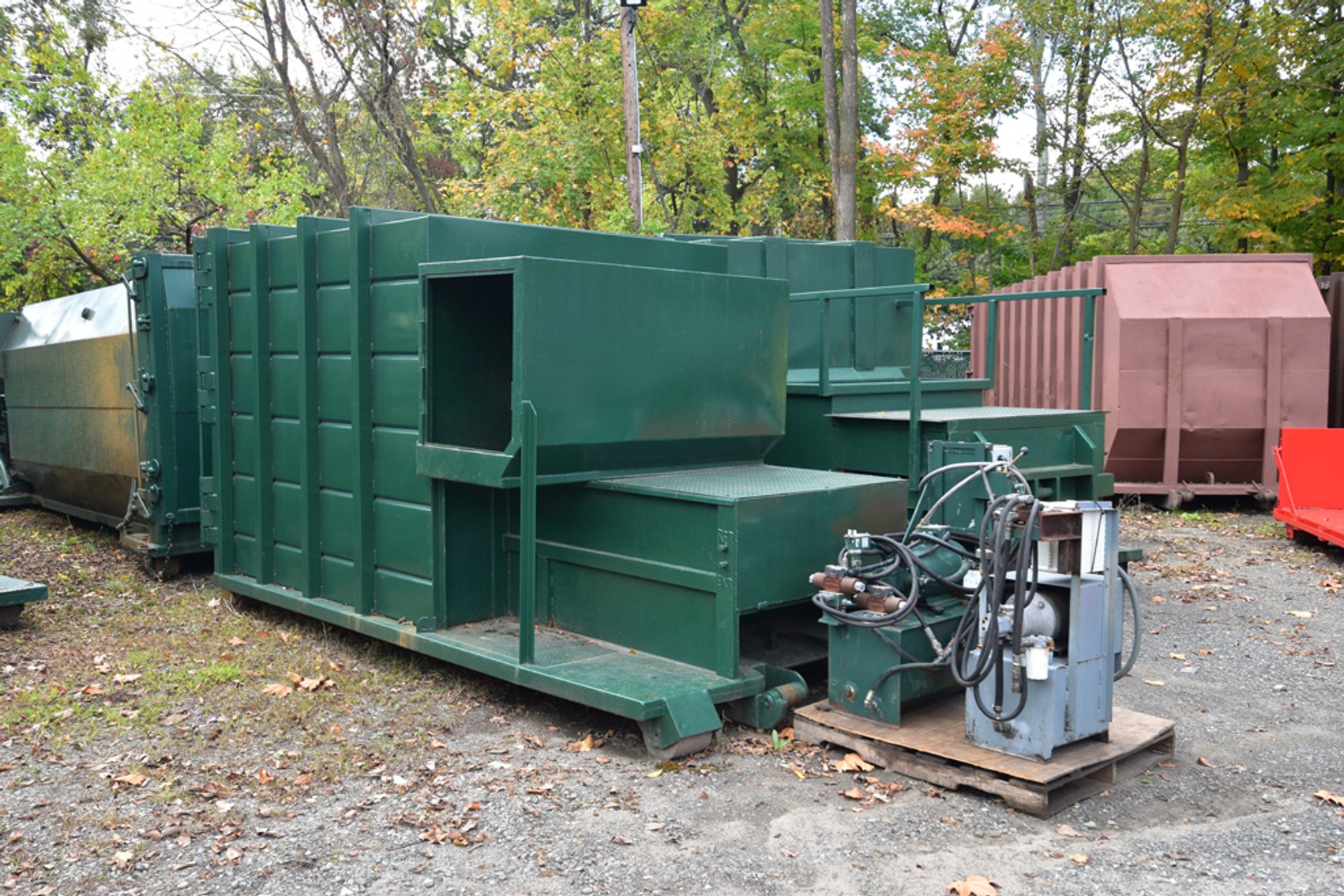 Image for Mack Roll Off Trucks & Compaction Units