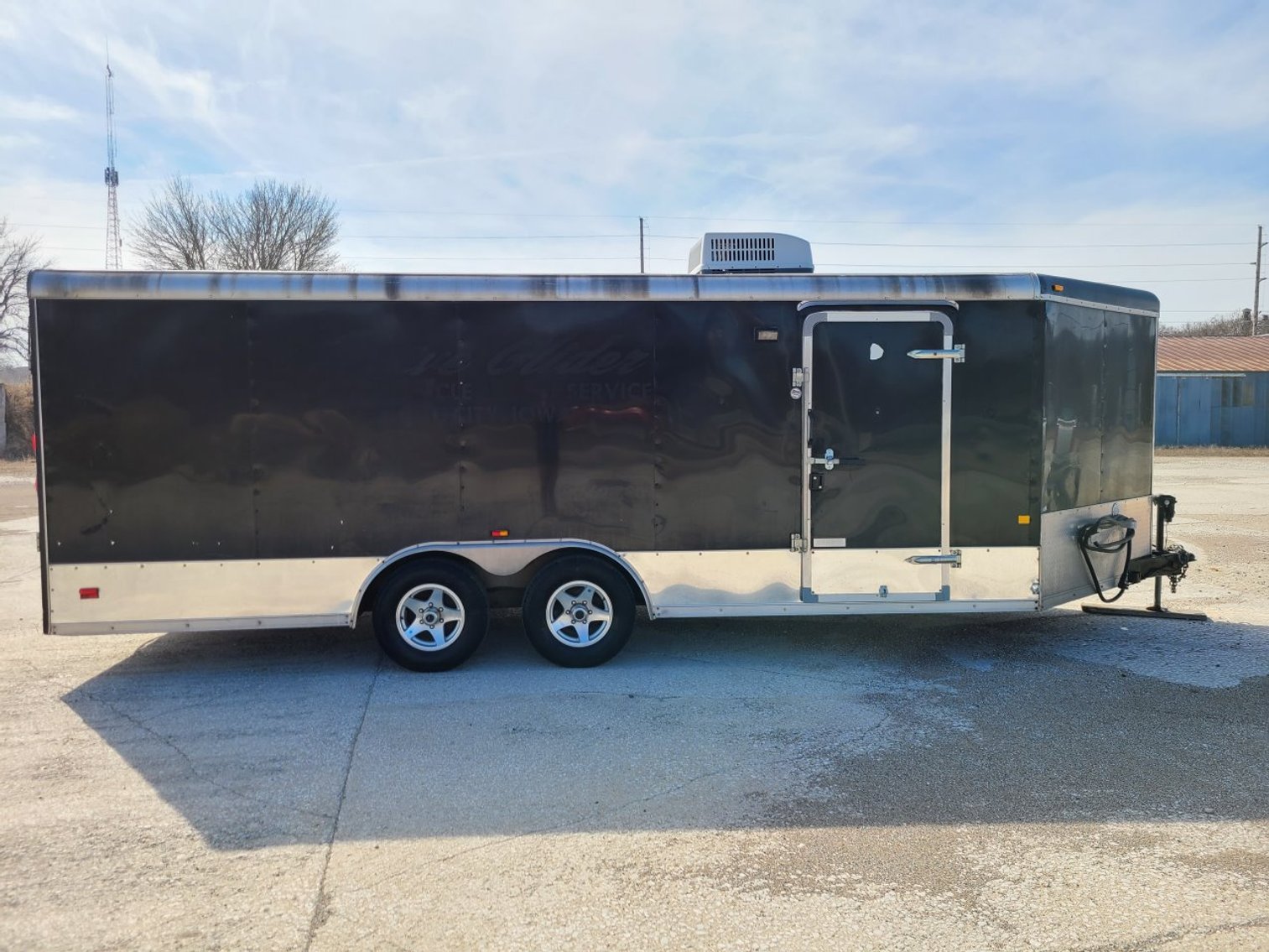 Image for 2012 Royal 25' Enclosed Trailer Online Only Auction!