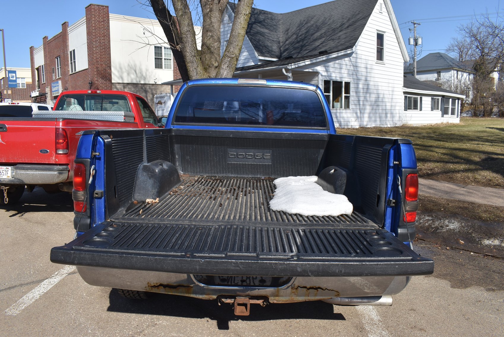 Image for April Consignment Auction