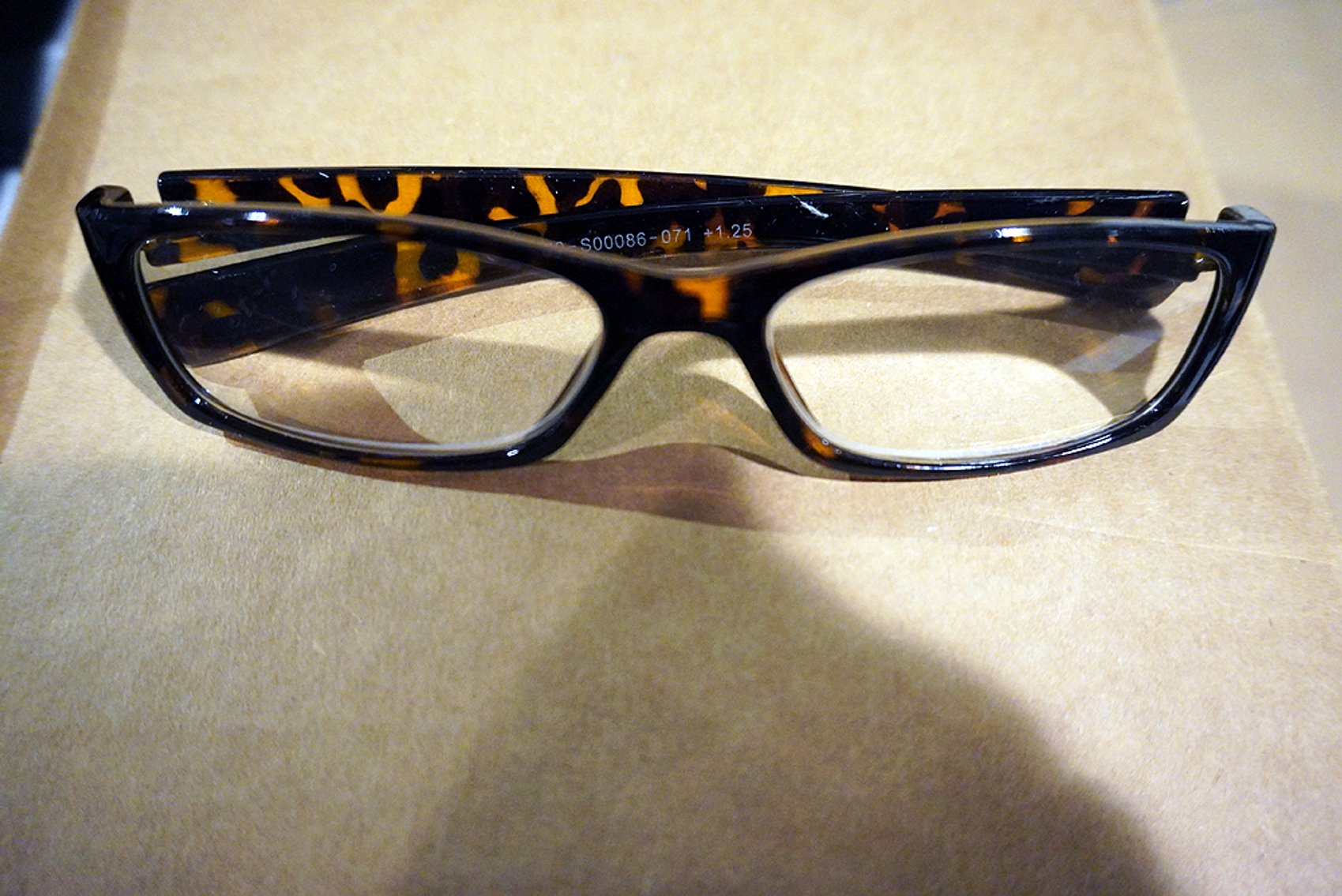 Image for A Large Inventory of Consumer Goods, Bedding, Collegiate Apparel & More.