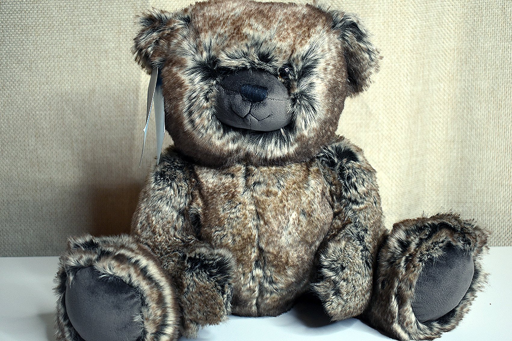 Image for A Large Inventory of Consumer Goods, Bedding, Collegiate Apparel & More.