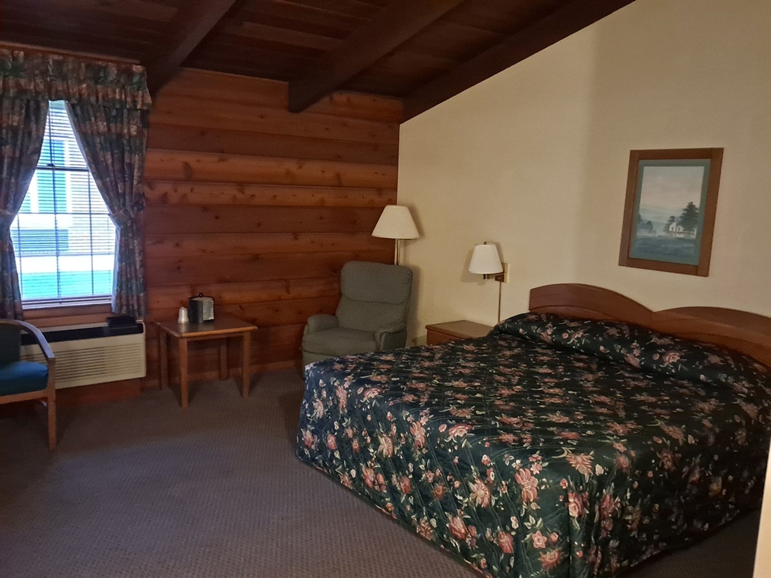 Image for Hotel, Restaurant/Bar, Theater/Event Center Liquidation