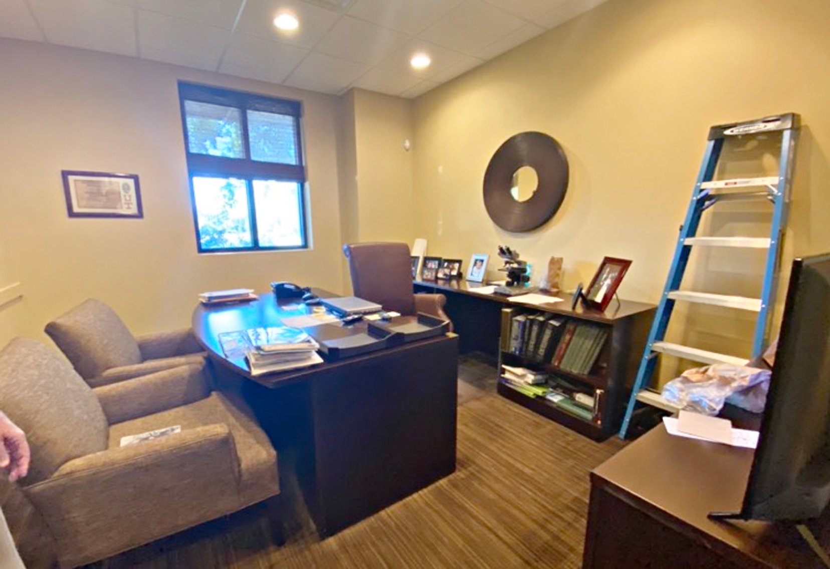 Image for High-End Medical Office Liquidation