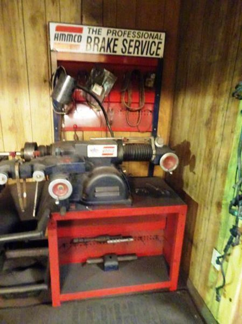 Image for Jacksonville, FL: Complete Liquidation of Assets of Little Bird Garage