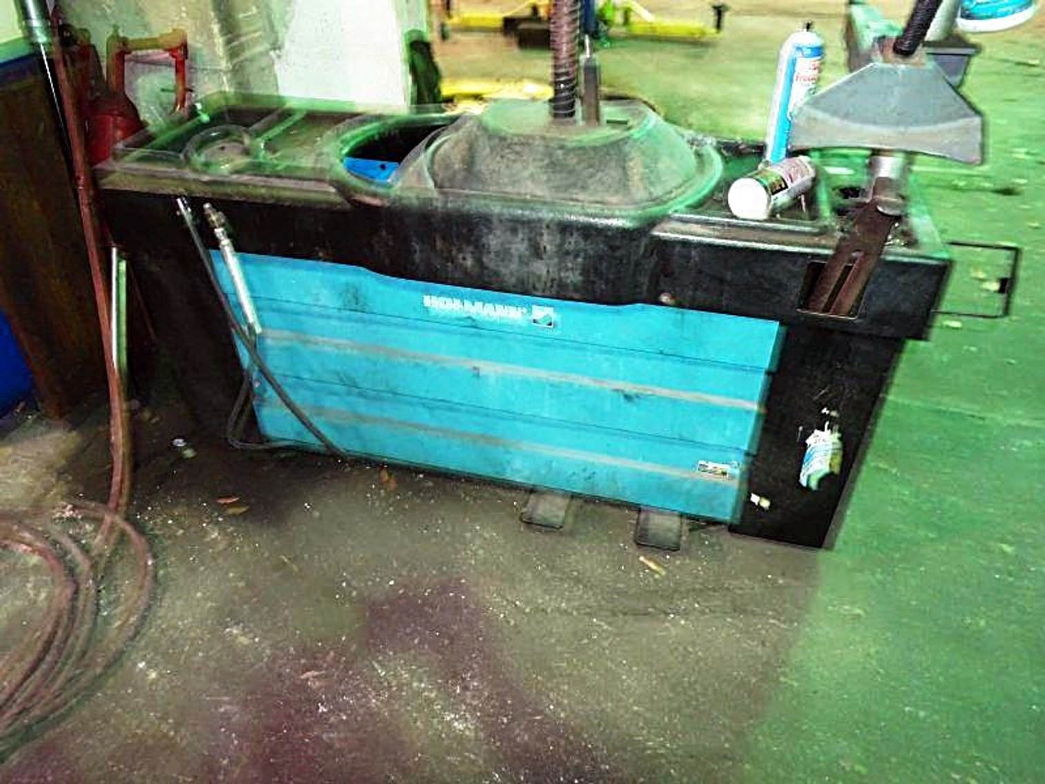 Image for Jacksonville, FL: Complete Liquidation of Assets of Little Bird Garage