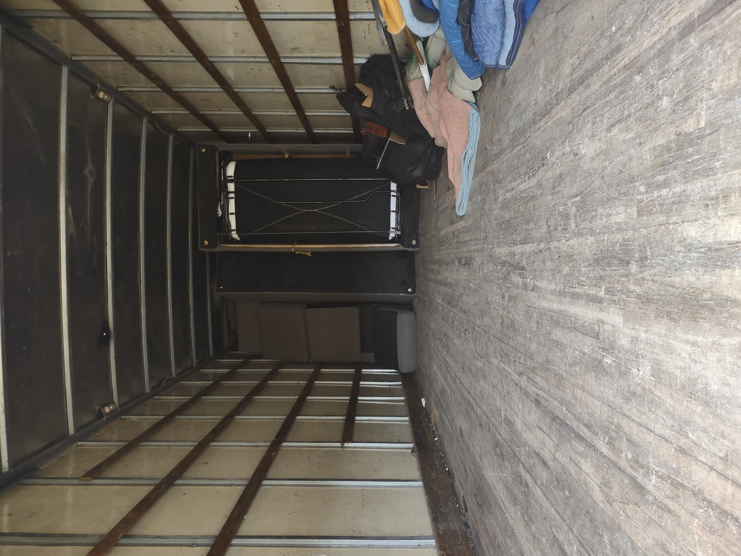 Image for Punta Gorda, FL: Online Only Auction of 2007 International 4200 24 ft. Box Truck