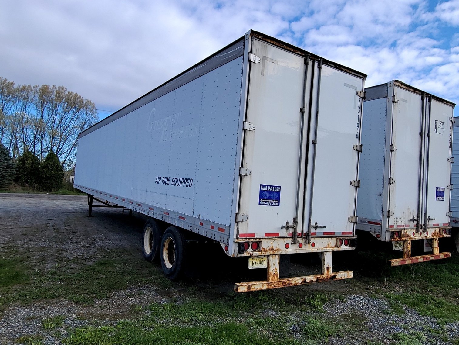 Image for Pallet Manufacturer -Peterbilt Tractors & Trailers