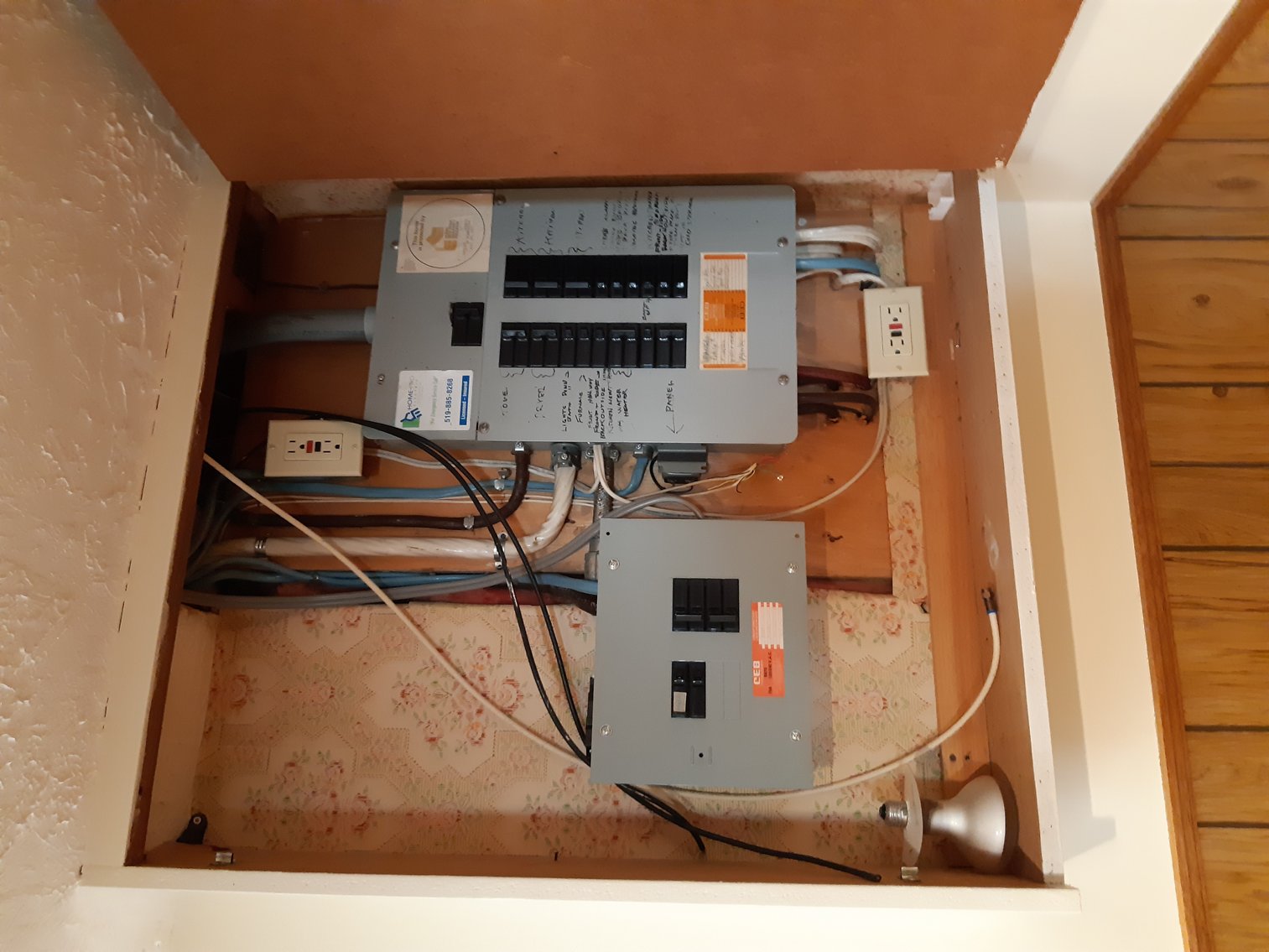 Image for Kitchener Bungalow Real Estate Auction