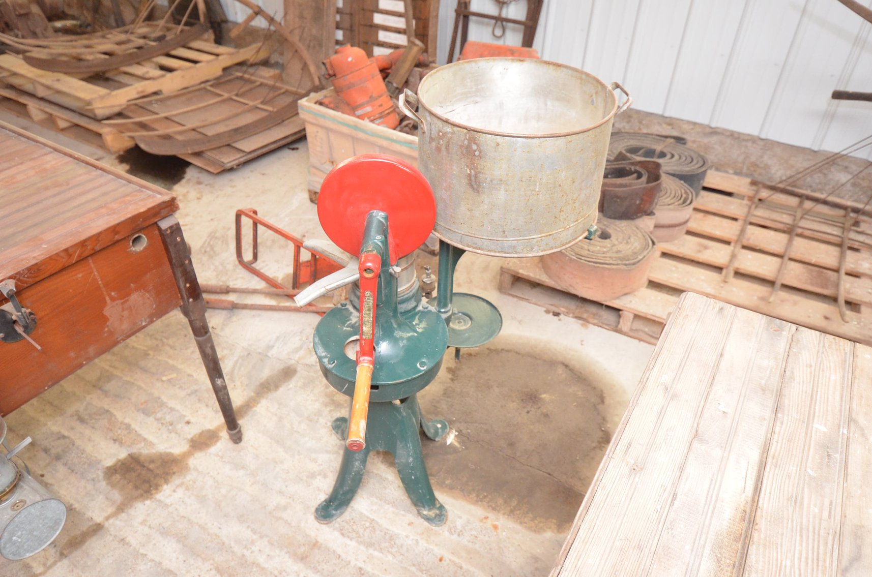 Image for VINTAGE PARTS, TOOLS, AND COLLECTIBLES - Fountain City, WI