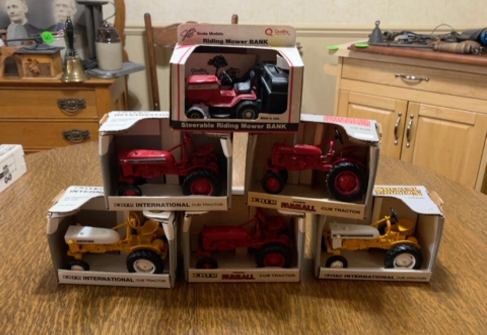 Image for Lindsey Estate Auction