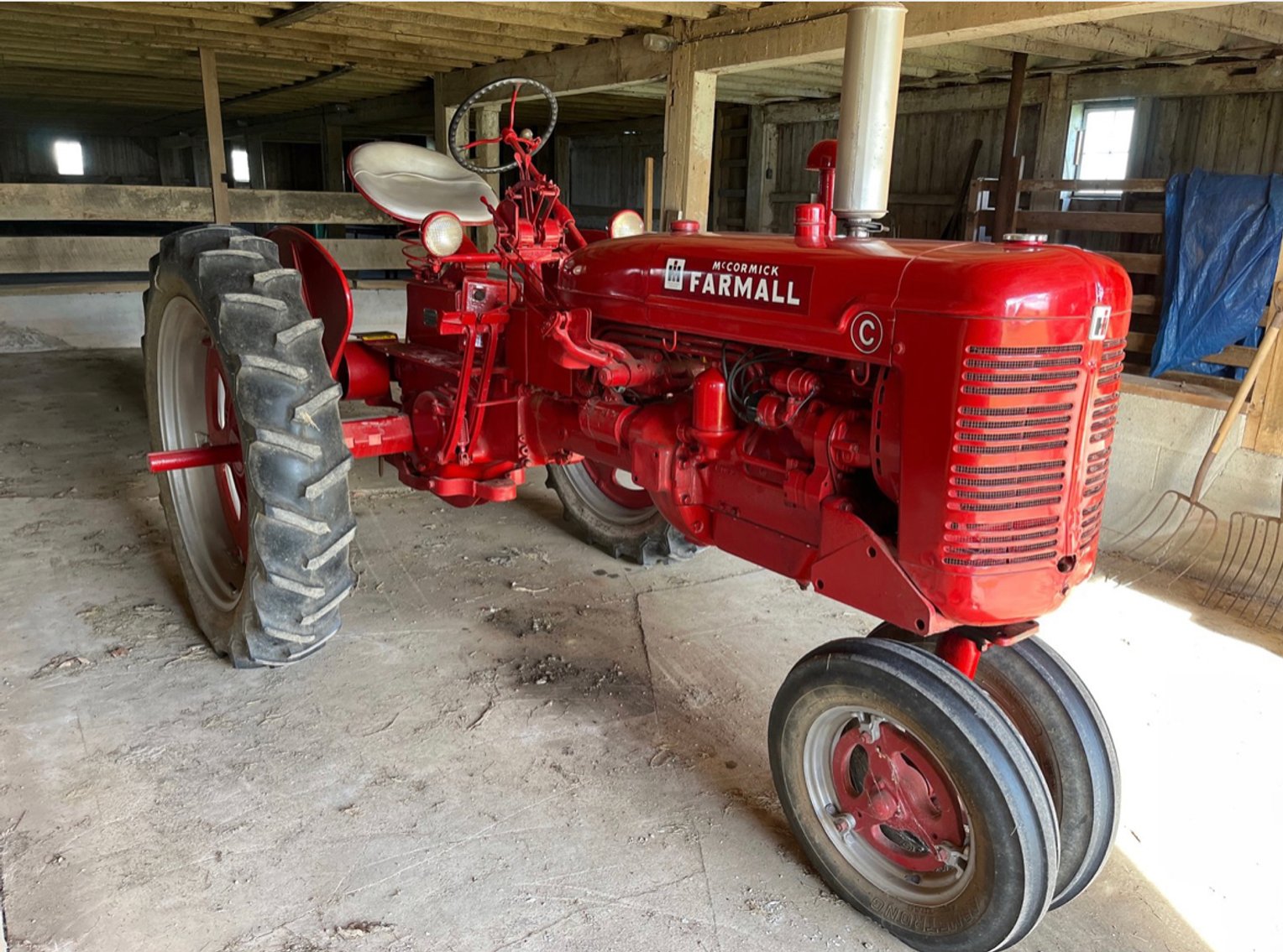 Image for James & Joan Lewis Living Estate Auction