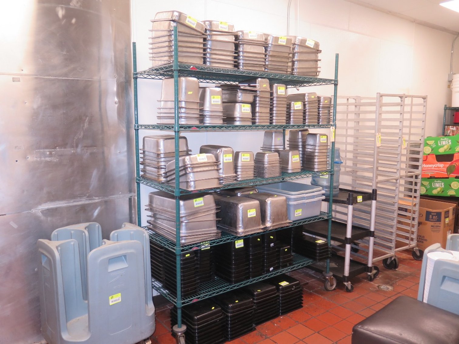 Image for Cafe Restaurant: Equipment & Furnishings